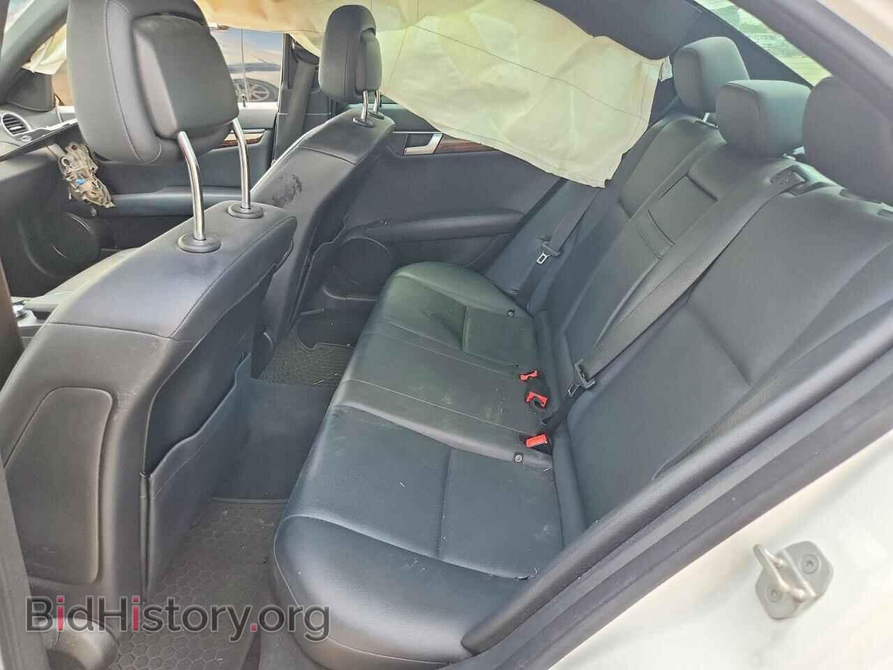 2014 MERCEDES-BENZ C-CLASS - VIN: WDDGF4HB0EA957746 - Photo 10