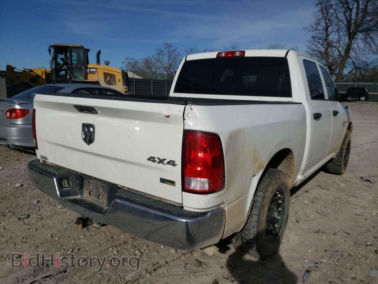 2017 RAM 1500 - VIN: 3C6RR7KT1HG688960 - Фото 4