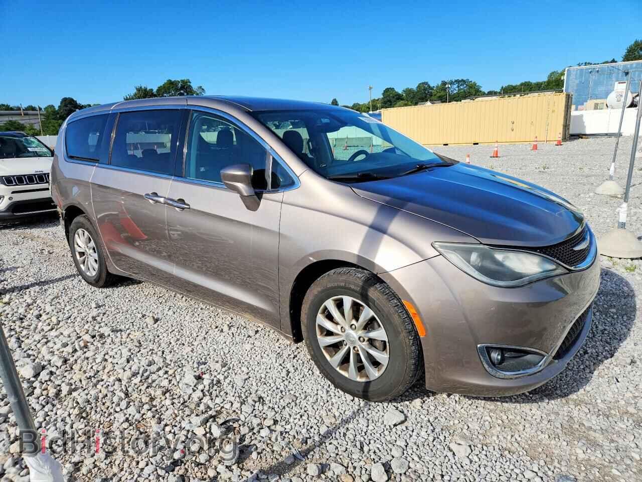 2018 CHRYSLER PACIFICA - VIN: 2C4RC1FGXJR256923 - Photo 4