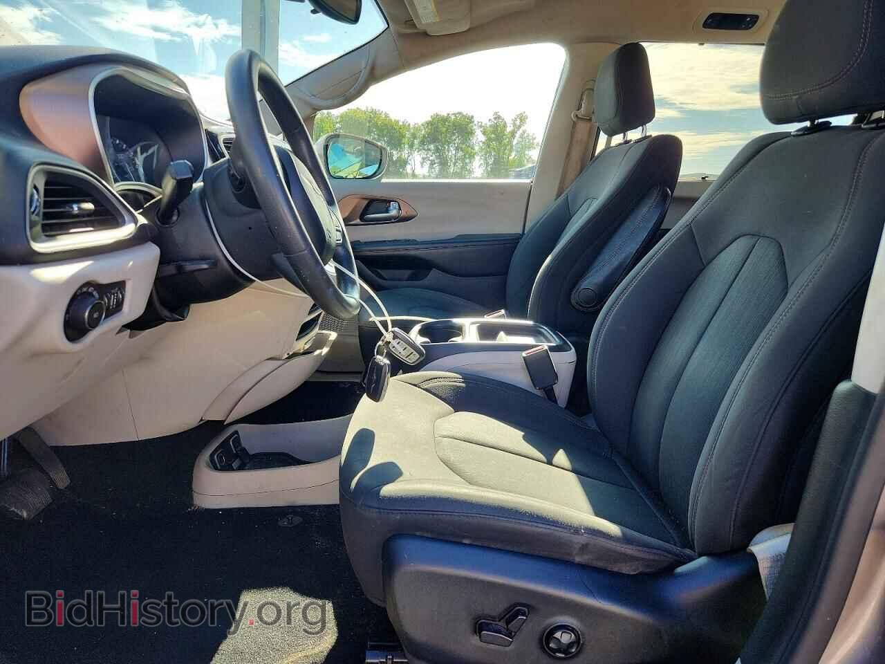 2018 CHRYSLER PACIFICA - VIN: 2C4RC1FGXJR256923 - Photo 7