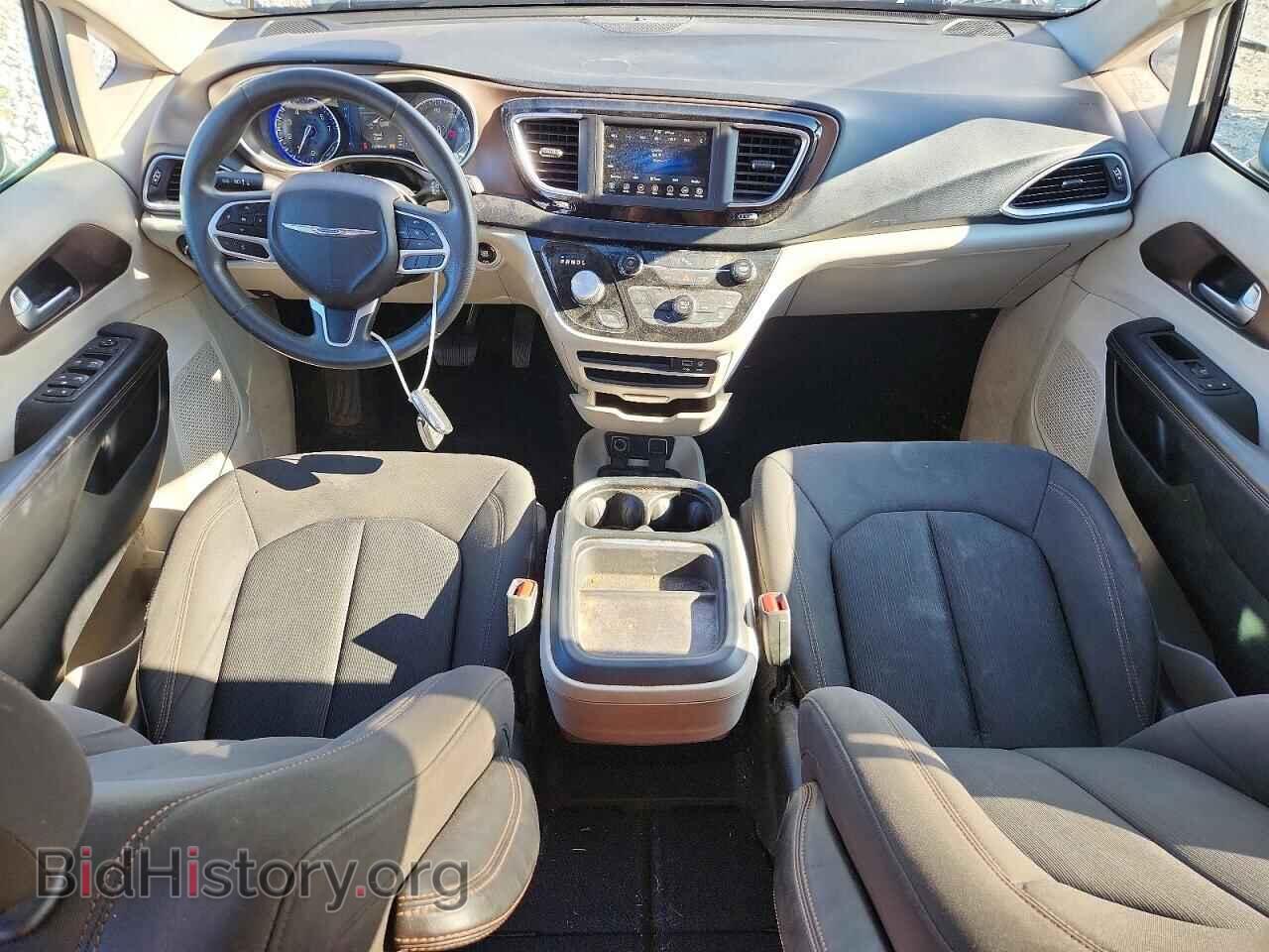2018 CHRYSLER PACIFICA - VIN: 2C4RC1FGXJR256923 - Photo 8