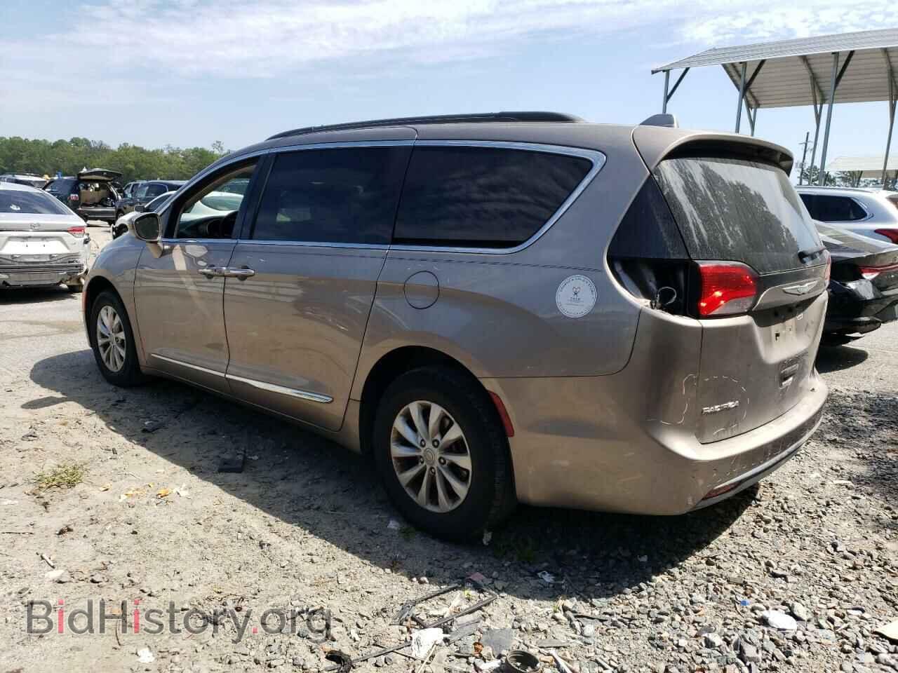 2017 CHRYSLER PACIFICA - VIN: 2C4RC1BG7HR752360 - Фото 2