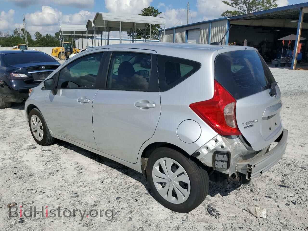 2018 NISSAN VERSA - VIN: 3N1CE2CP1JL359075 - Фото 2