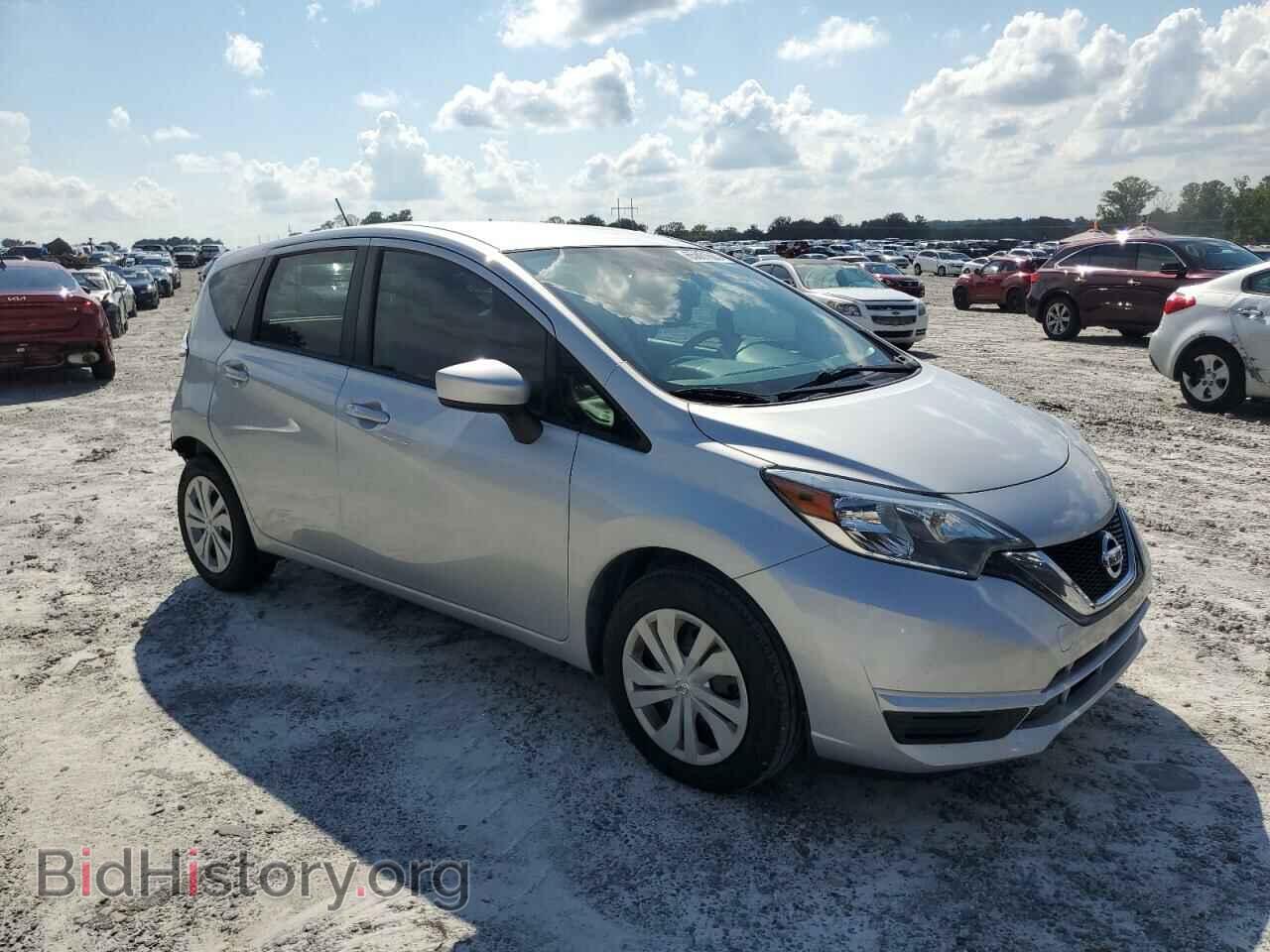 2018 NISSAN VERSA - VIN: 3N1CE2CP1JL359075 - Фото 4