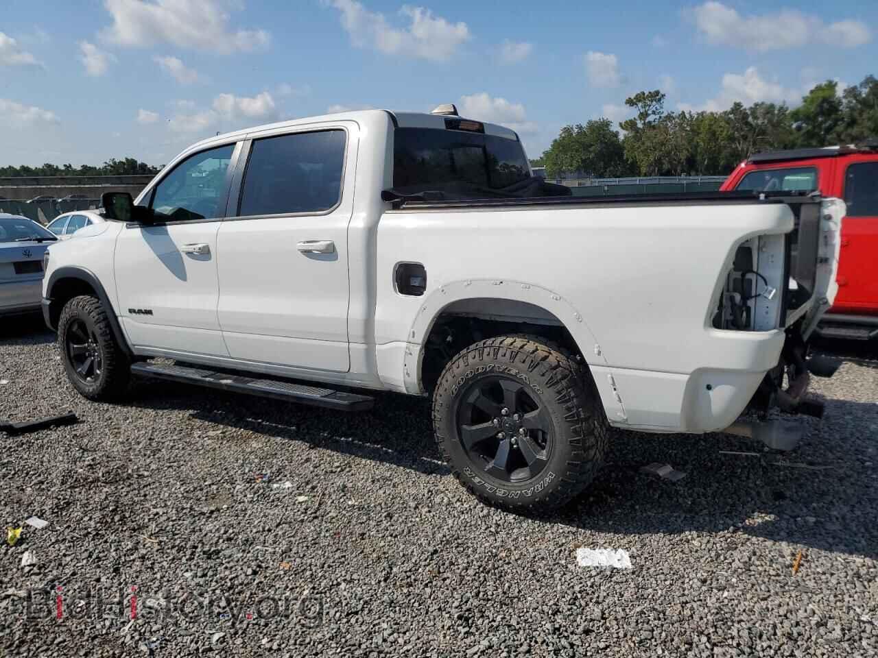 2022 RAM 1500 - VIN: 1C6SRFLM2NN116060 - Фото 2
