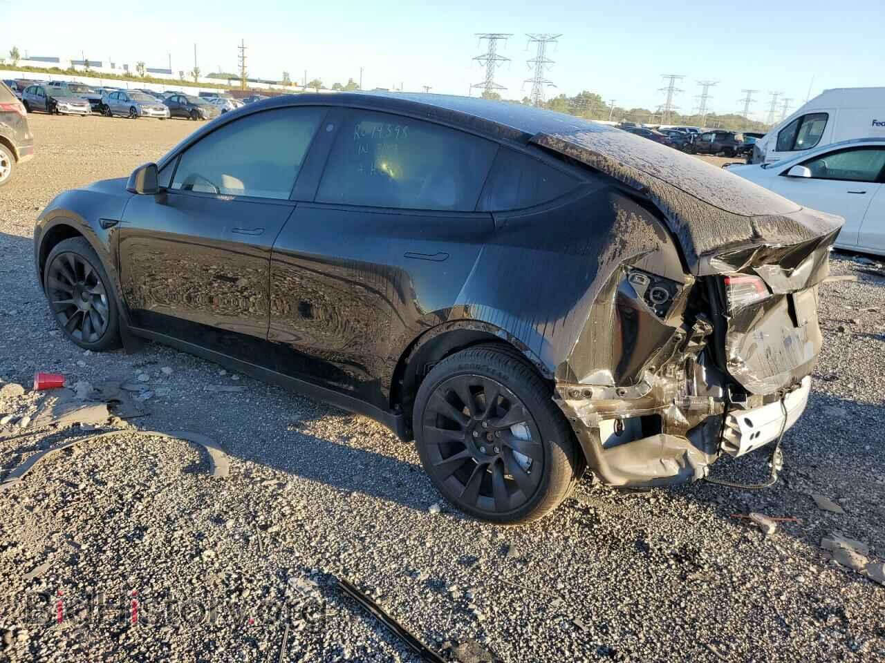 2022 TESLA MODEL Y - VIN: 7SAYGDEE2NF447242 - Photo 2