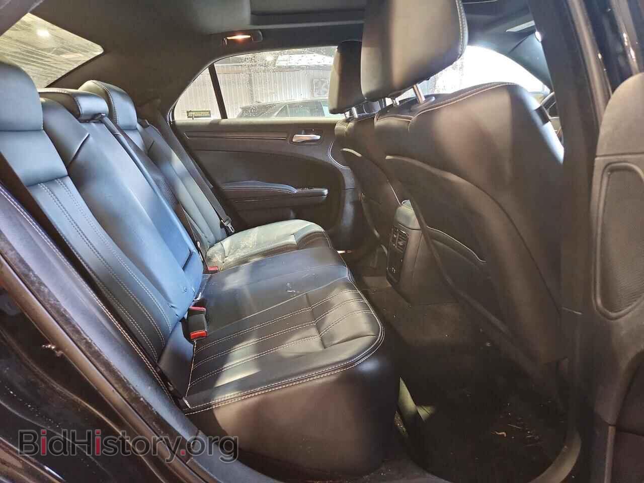 2015 CHRYSLER 300 - VIN: 2C3CCAGG6FH860278 - Photo 10