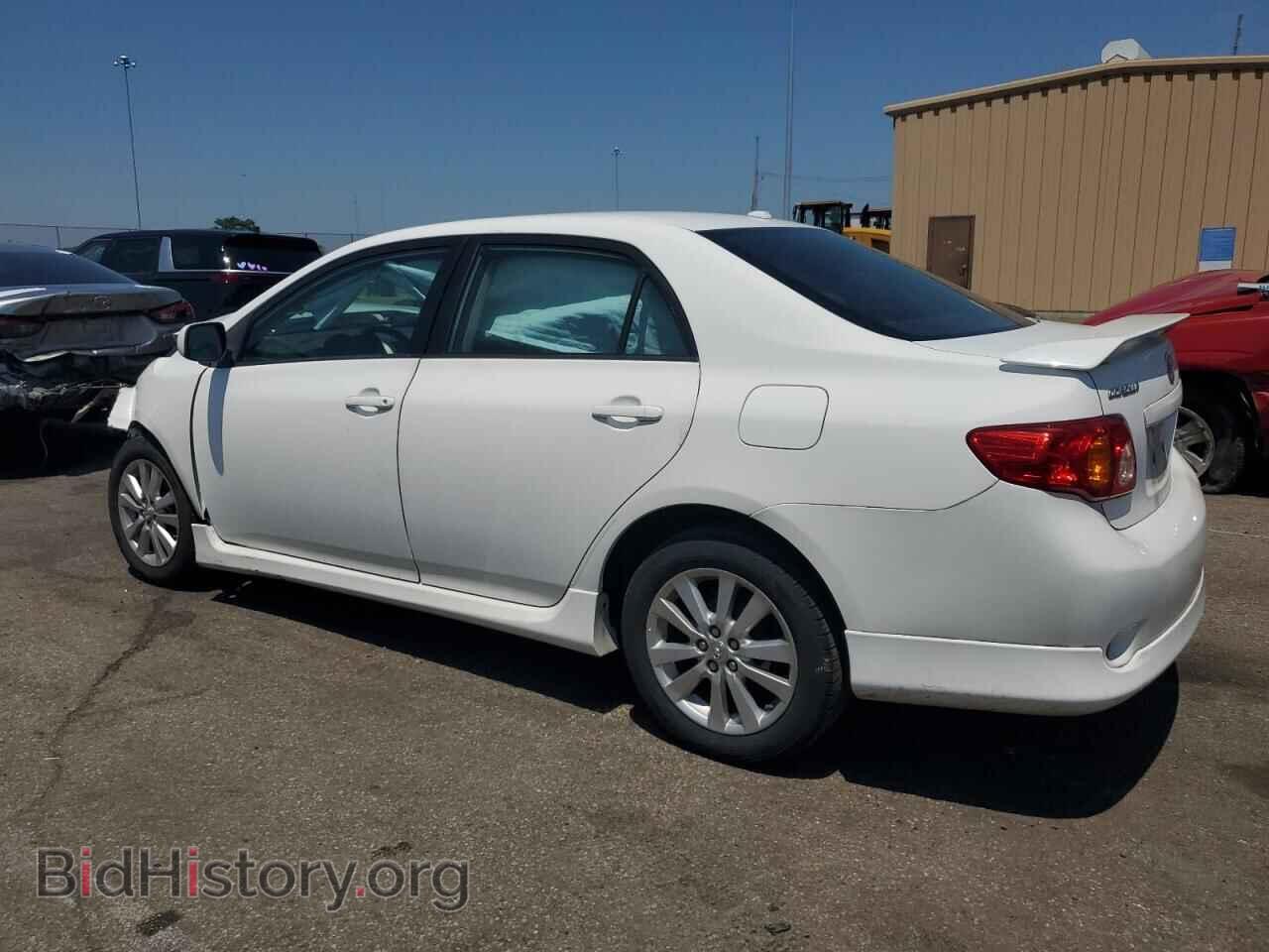 2010 TOYOTA COROLLA - VIN: 2T1BU4EE8AC495662 - Фото 2