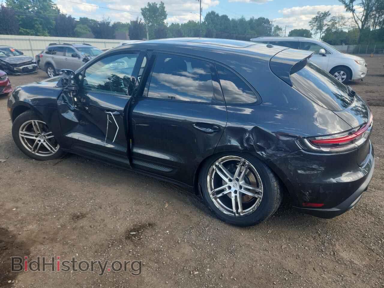 2023 PORSCHE MACAN BASE - VIN: WP1AA2A59PLB13301 - Photo 2
