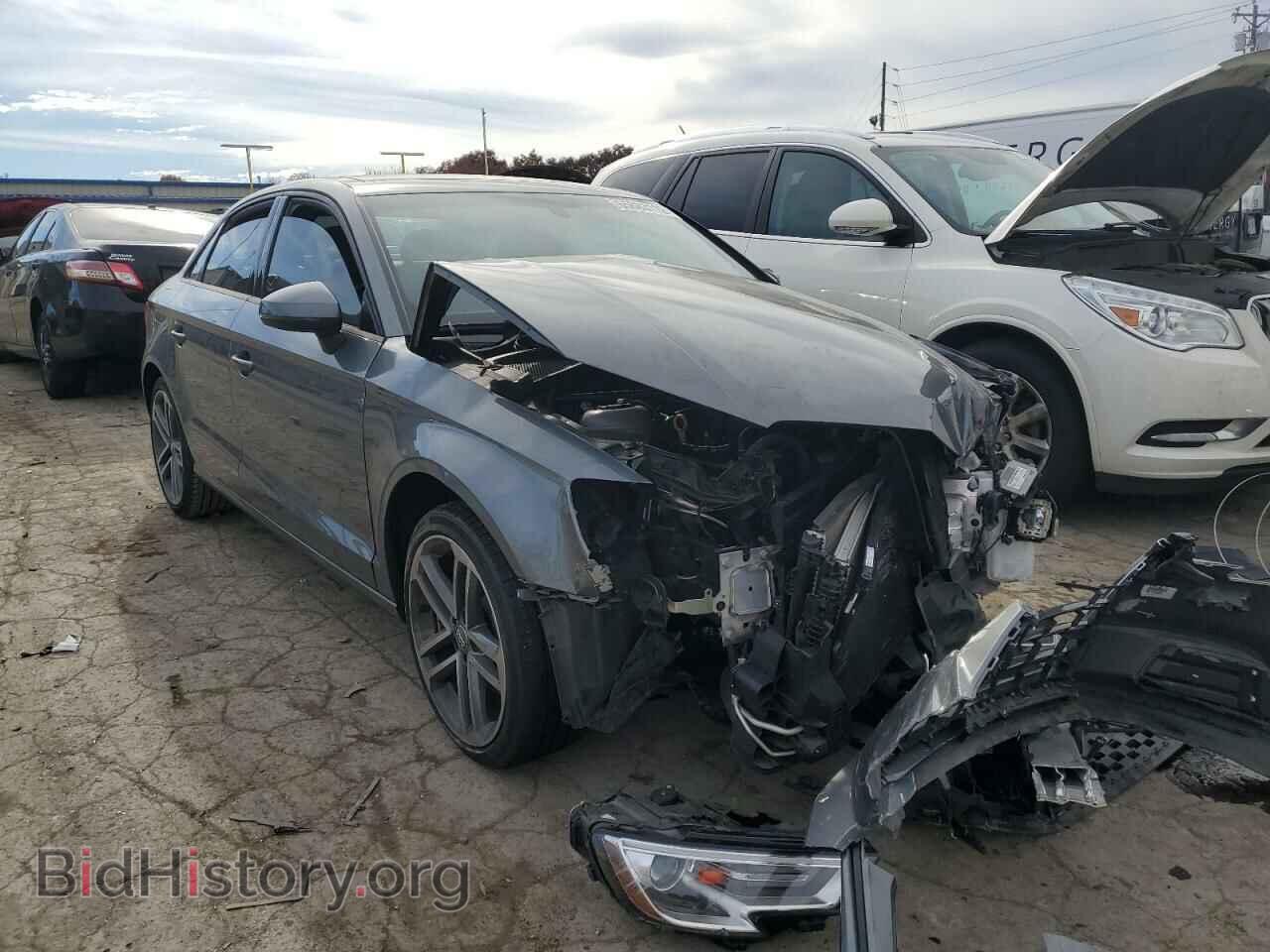 Photo WAUB8GFF1J1017923 - AUDI A3 2018