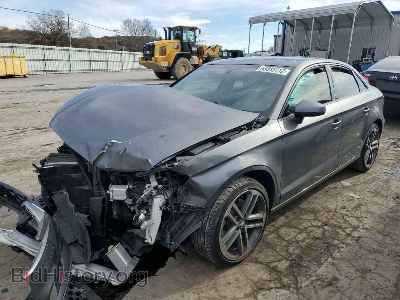 2018 AUDI A3 - VIN: WAUB8GFF1J1017923 - Фото 2
