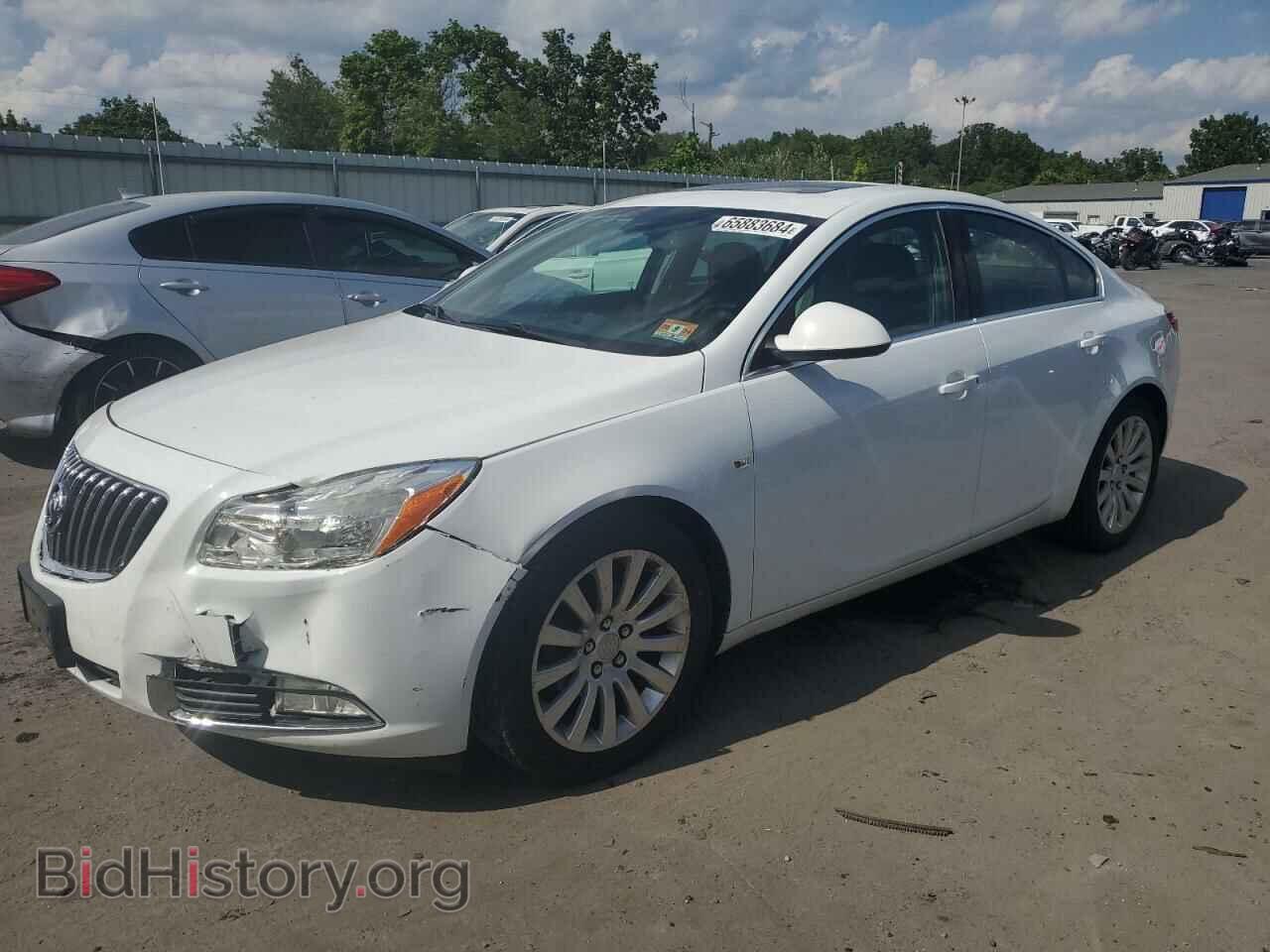 Photo 2G4GP5EC4B9200409 - BUICK REGAL 2011