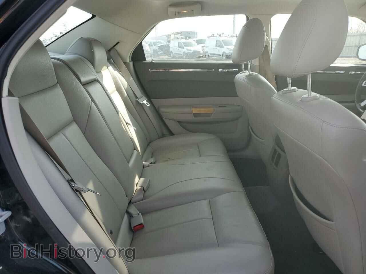 2008 CHRYSLER 300 - VIN: 2C3KK33G68H219733 - Фото 6