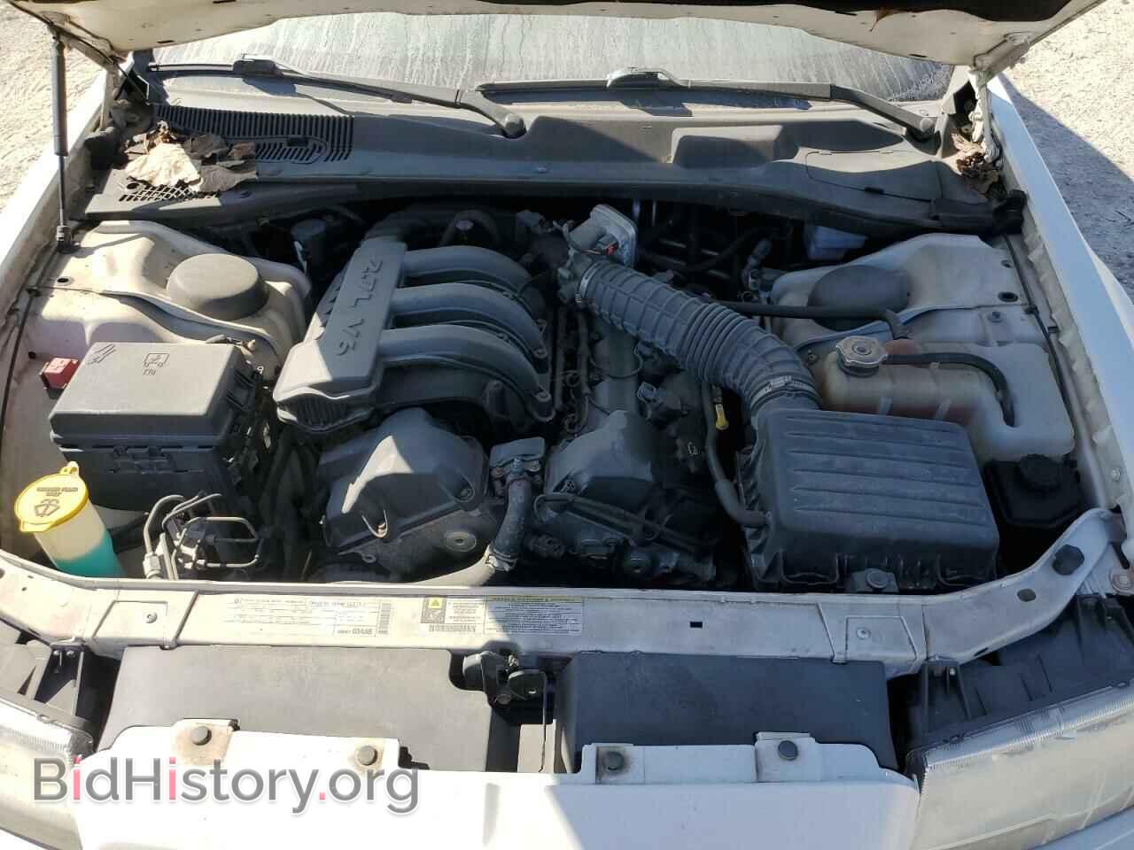 2010 CHRYSLER 300 - VIN: 2C3CA4CD8AH105838 - Фото 11