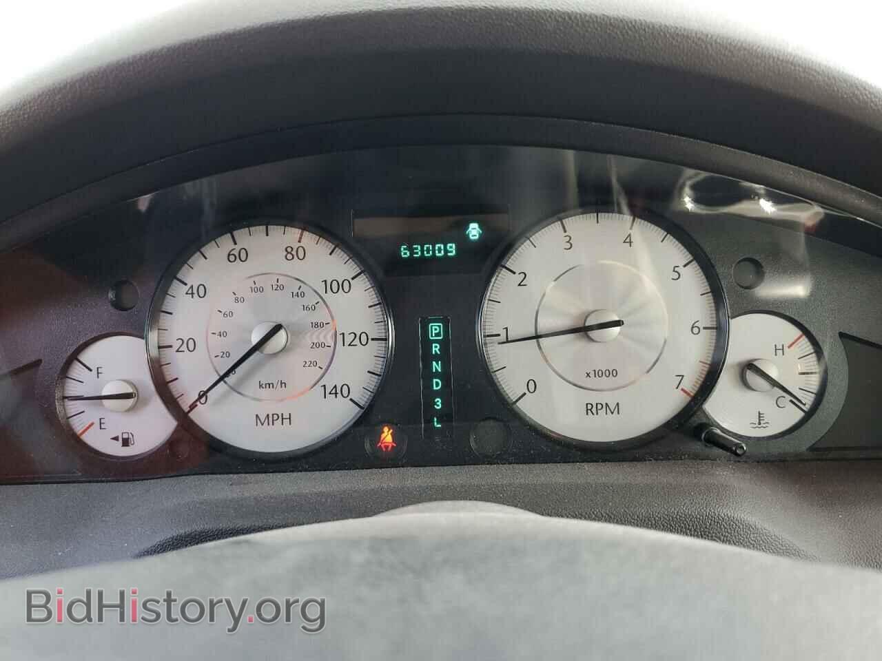 2010 CHRYSLER 300 - VIN: 2C3CA4CD8AH105838 - Фото 9