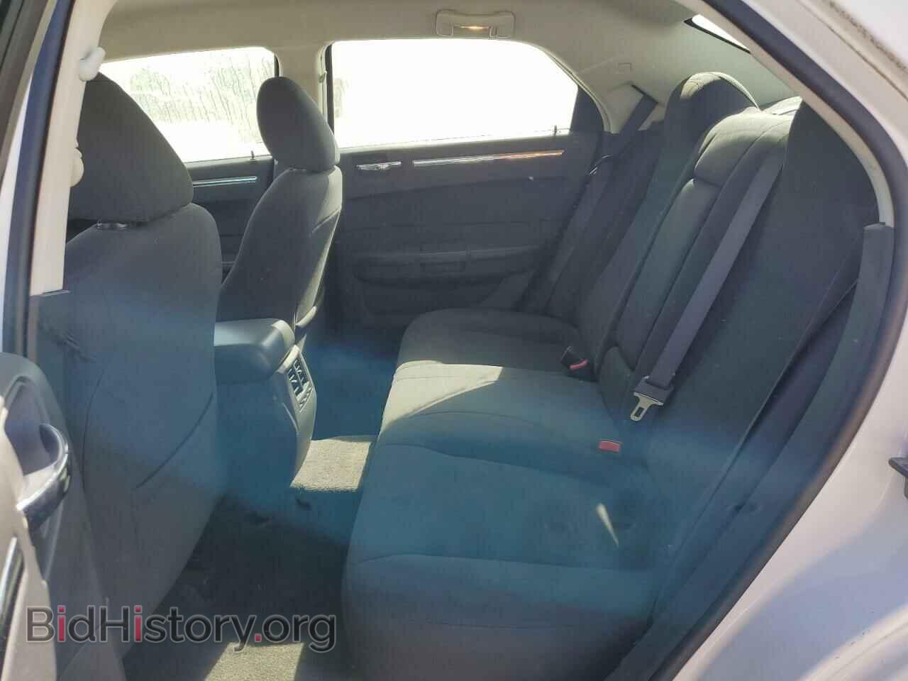 2010 CHRYSLER 300 - VIN: 2C3CA4CD8AH105838 - Фото 10