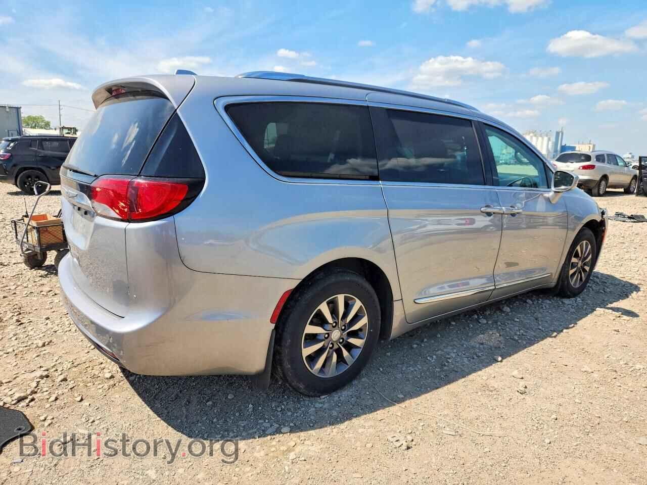 2019 CHRYSLER PACIFICA - VIN: 2C4RC1EG4KR594336 - Photo 3