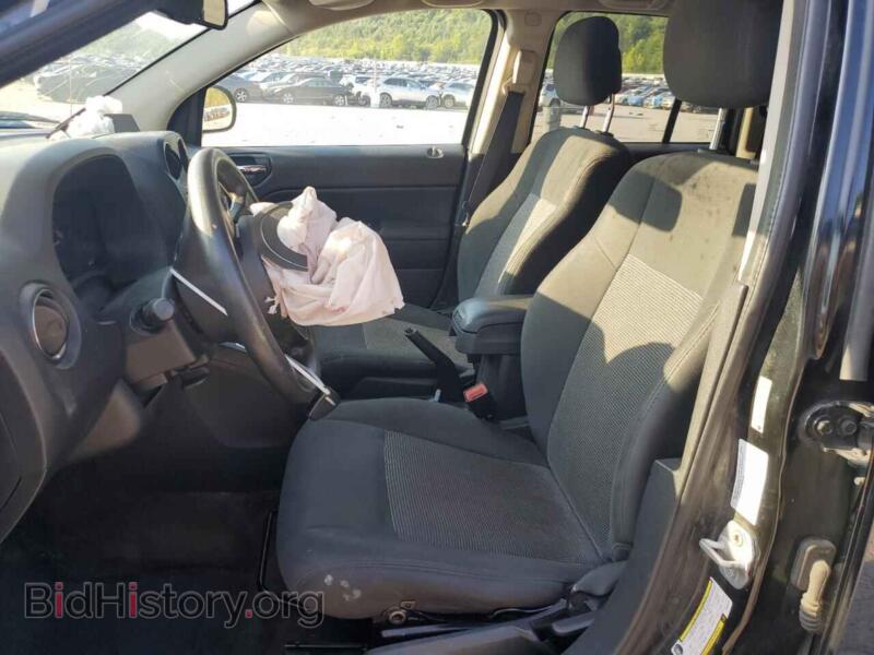 2014 Jeep COMPASS (VIN 1C4NJDBB2ED623239) — photo 7 of 15