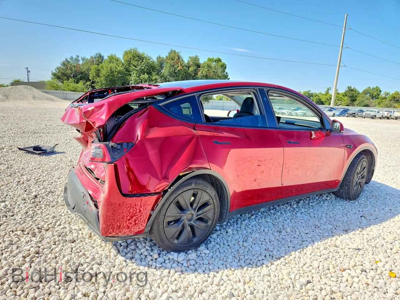 2024 TESLA MODEL Y - VIN: 7SAYGDED4RA311379 - Фото 3