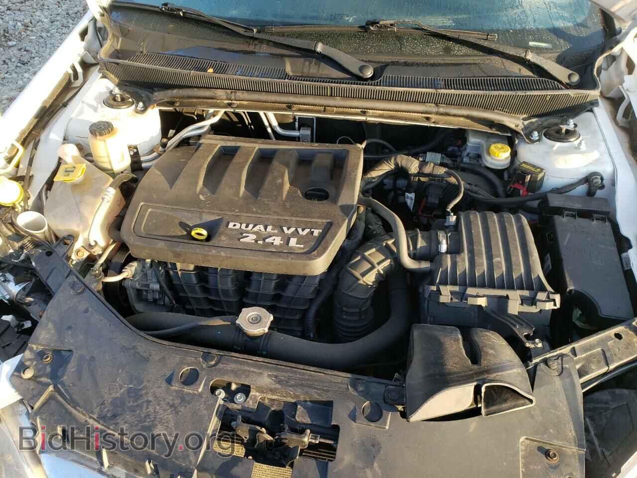 2011 CHRYSLER 200 - VIN: 1C3BC1FB8BN570109 - Фото 7