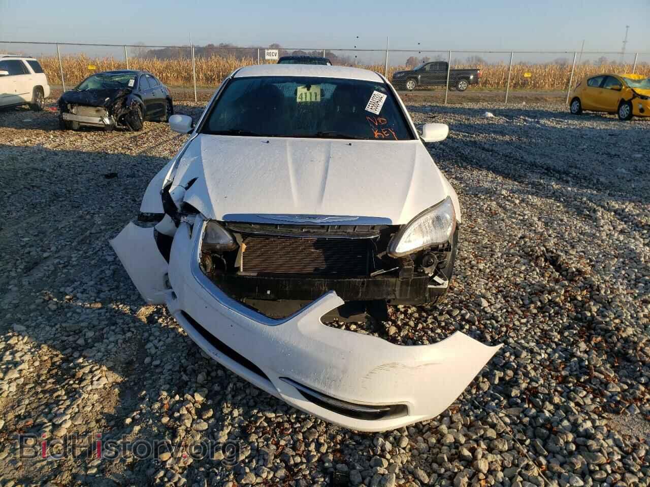 2011 CHRYSLER 200 - VIN: 1C3BC1FB8BN570109 - Фото 9