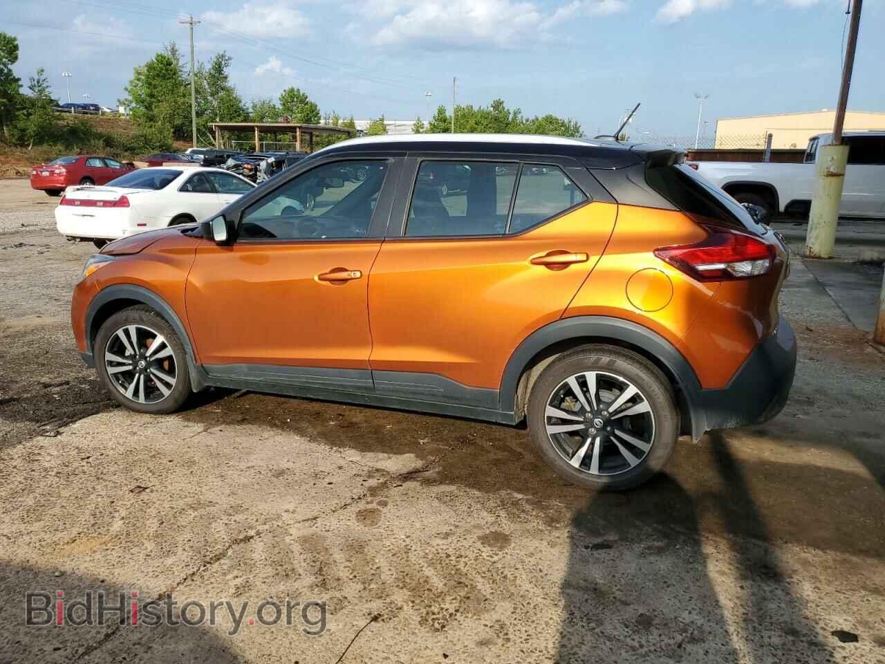 2019 NISSAN KICKS - VIN: 3N1CP5CU7KL516627 - Фото 2