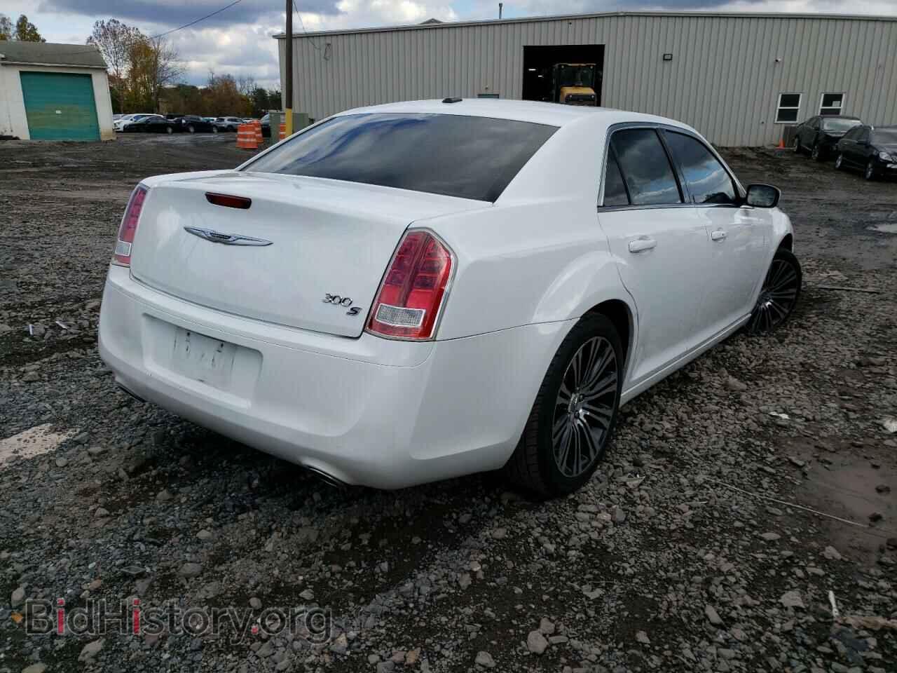 2013 CHRYSLER 300 - VIN: 2C3CCABG6DH641082 - Фото 4