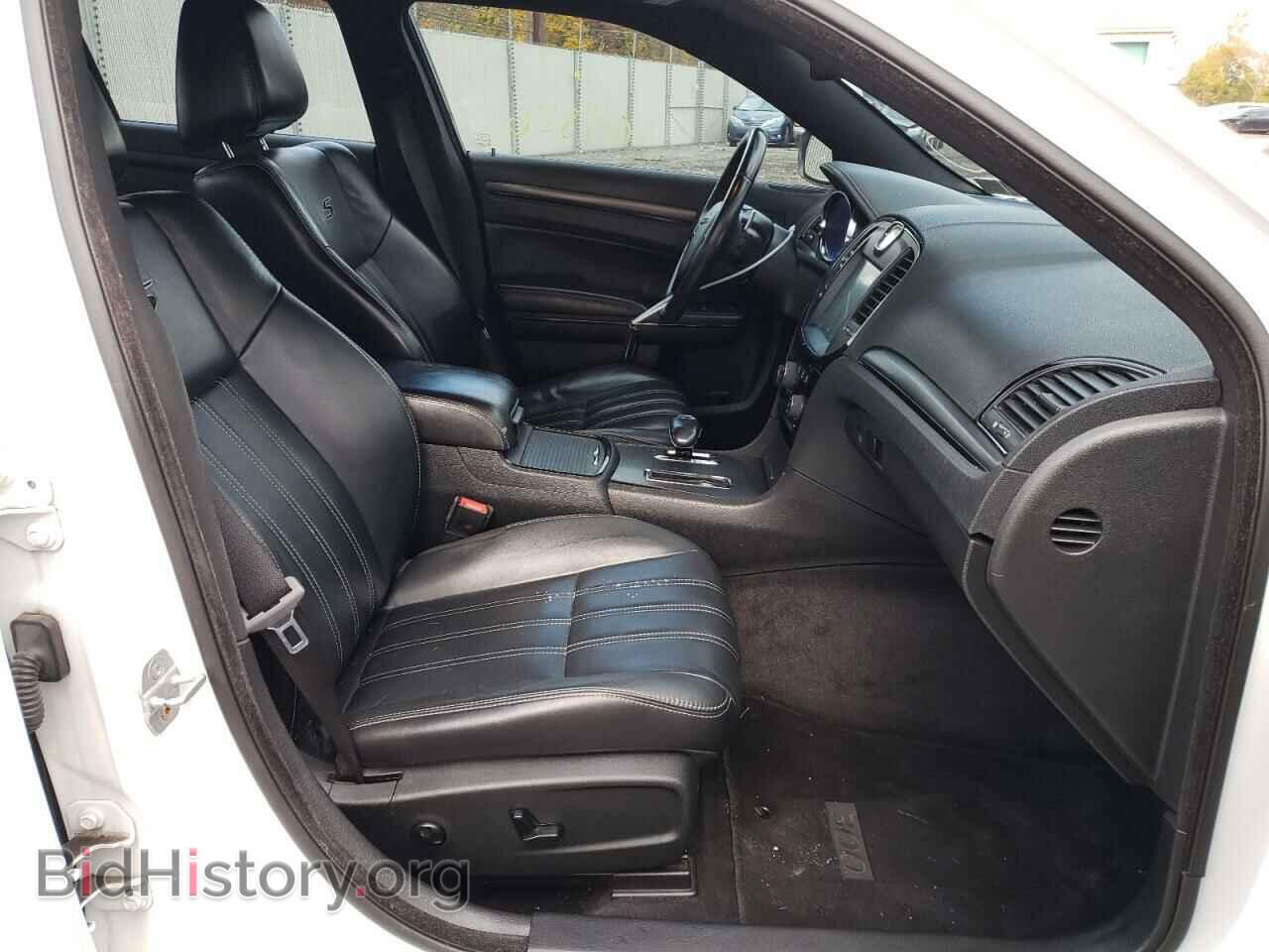 2013 CHRYSLER 300 - VIN: 2C3CCABG6DH641082 - Фото 5