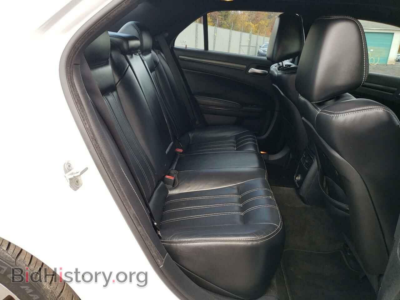 2013 CHRYSLER 300 - VIN: 2C3CCABG6DH641082 - Фото 6