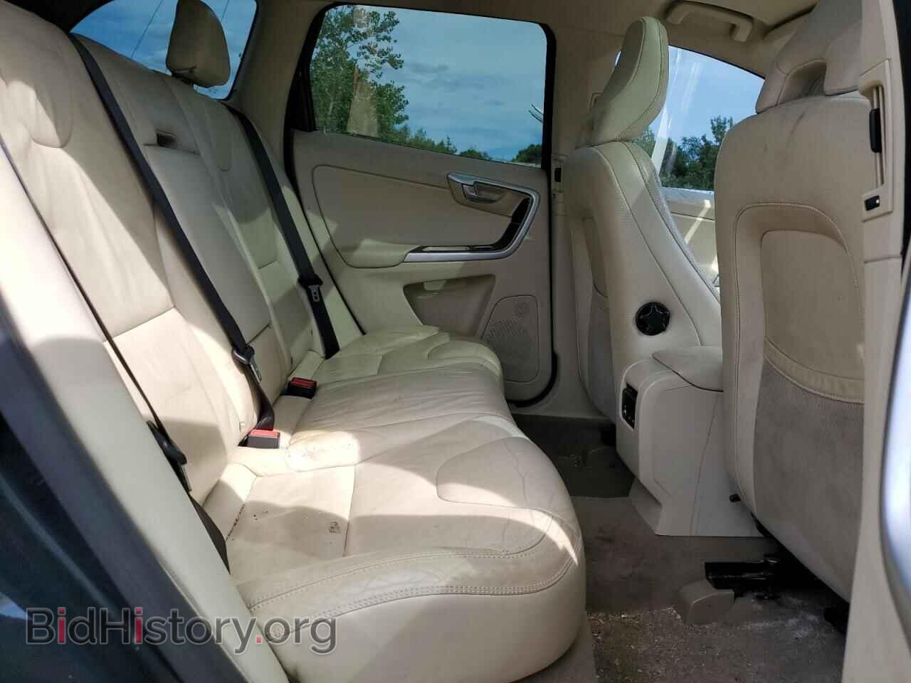 2011 VOLVO XC60 - VIN: YV4940DL7B2139689 - Photo 11