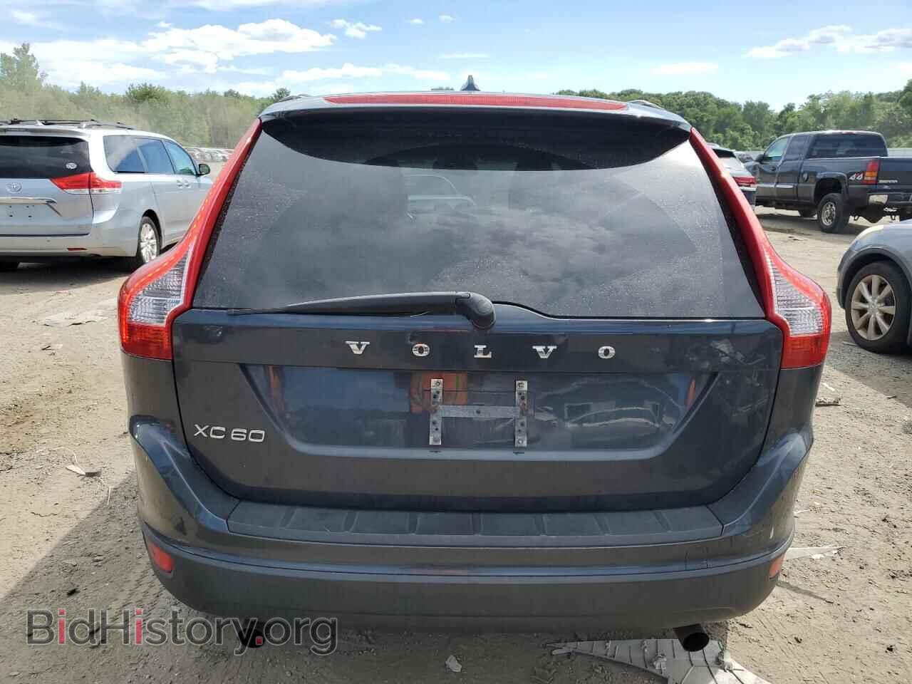 2011 VOLVO XC60 - VIN: YV4940DL7B2139689 - Photo 6