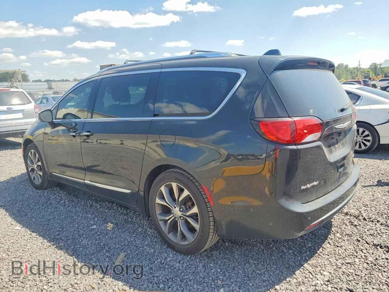 2017 CHRYSLER PACIFICA - VIN: 2C4RC1GG8HR643382 - Photo 2