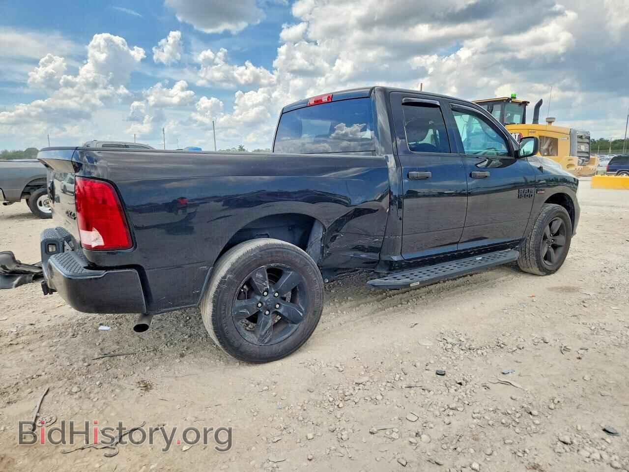2018 RAM 1500 - VIN: 1C6RR7FT1JS309724 - Photo 3