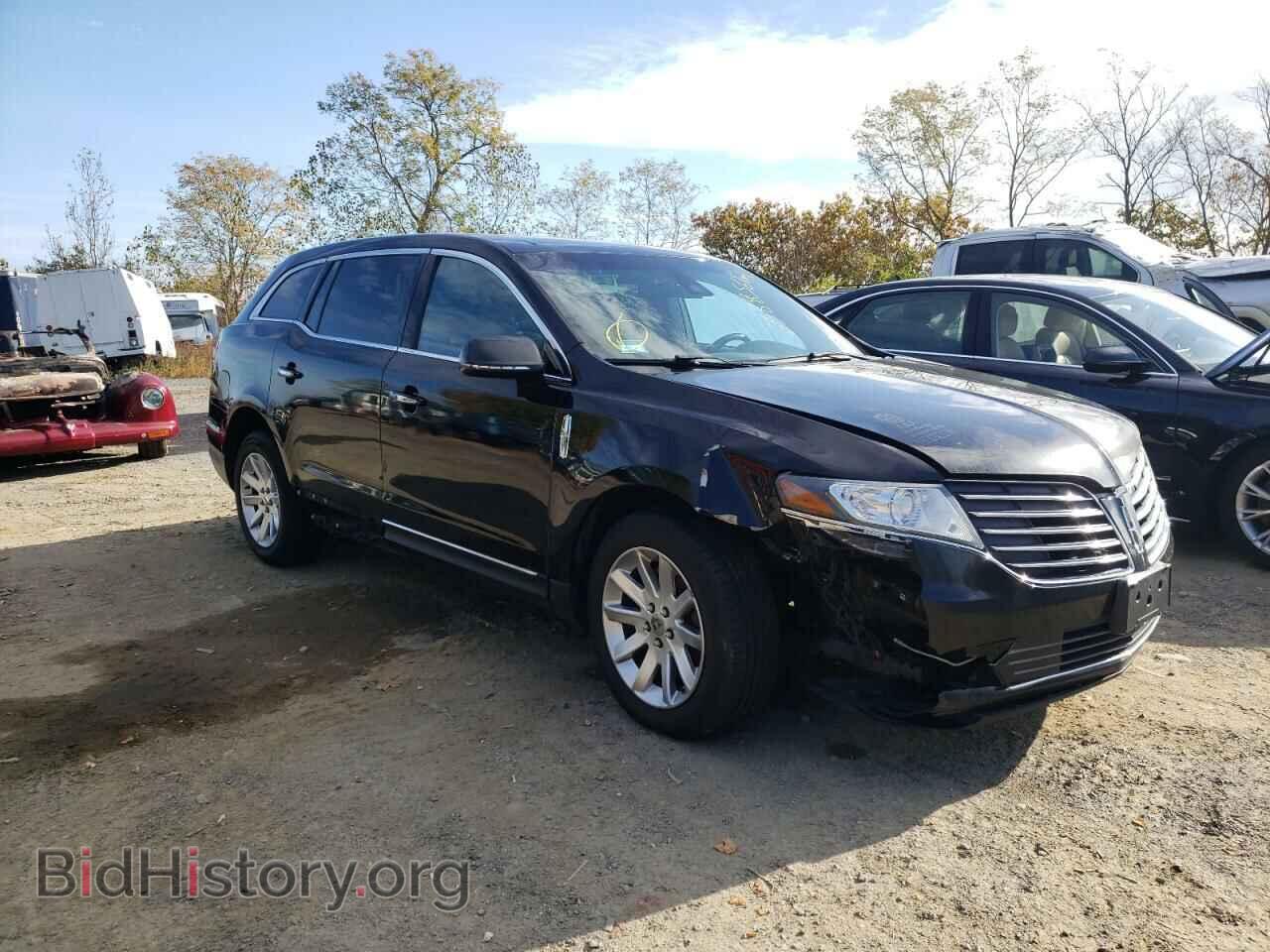 Photo 2LMHJ5NK0HBL01904 - LINCOLN MKT 2017