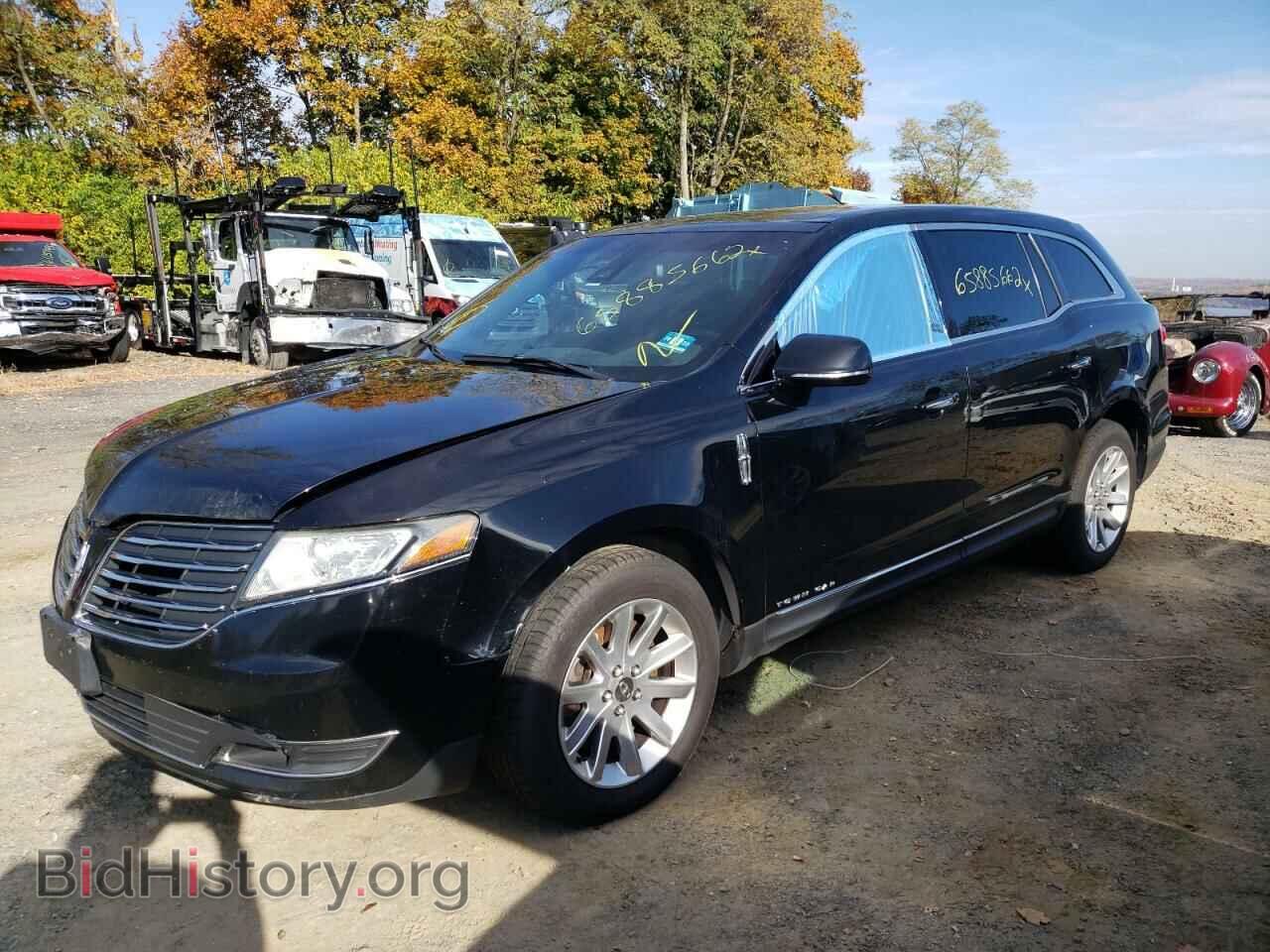 2017 LINCOLN MKT - VIN: 2LMHJ5NK0HBL01904 - Фото 2
