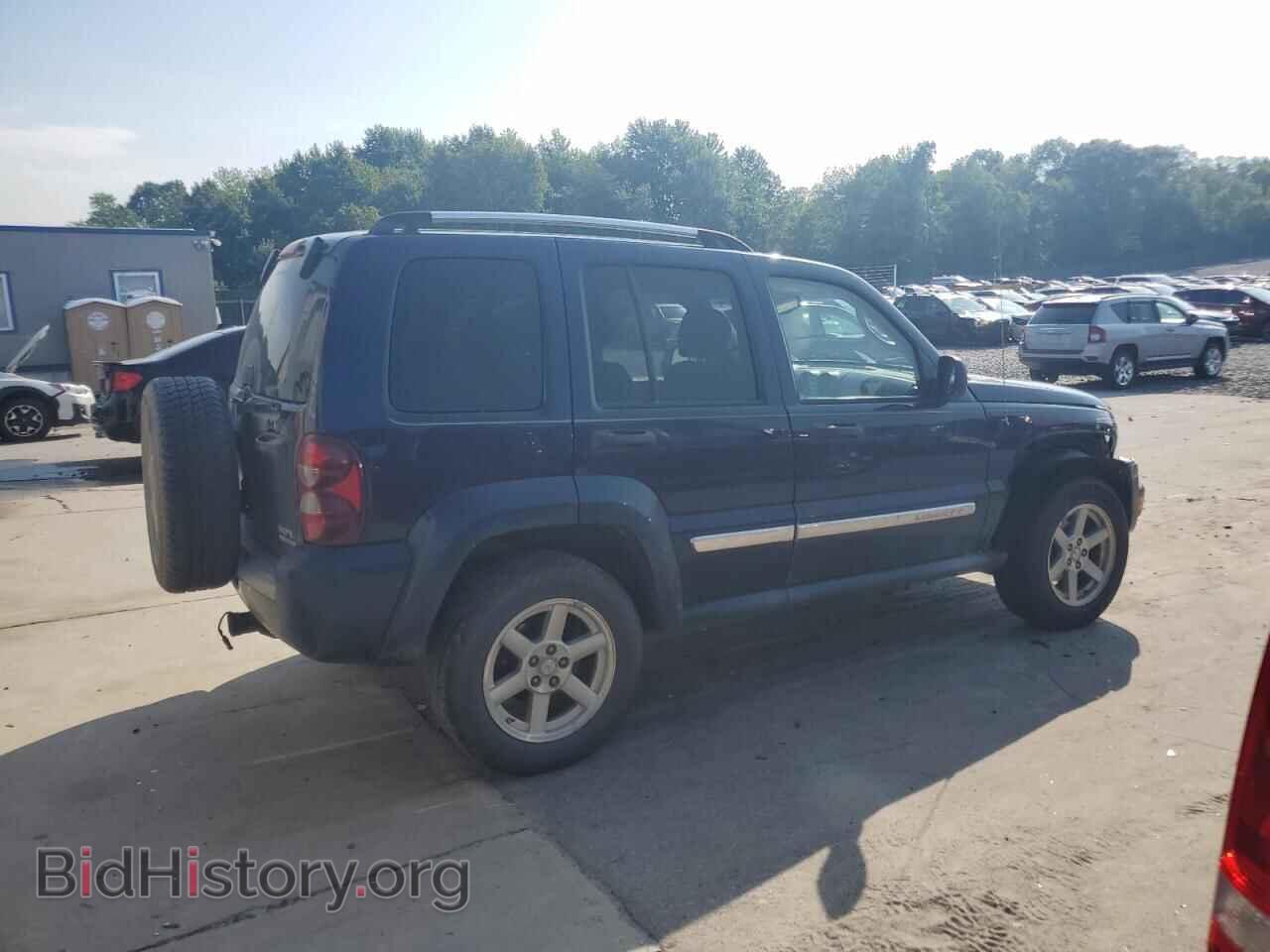 2006 JEEP LIBERTY - VIN: 1J4GL58K26W100416 - Фото 3