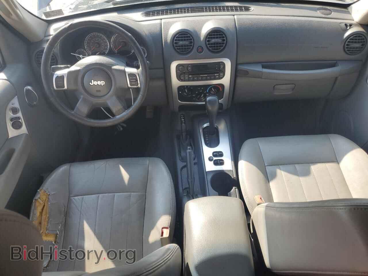 2006 JEEP LIBERTY - VIN: 1J4GL58K26W100416 - Фото 8