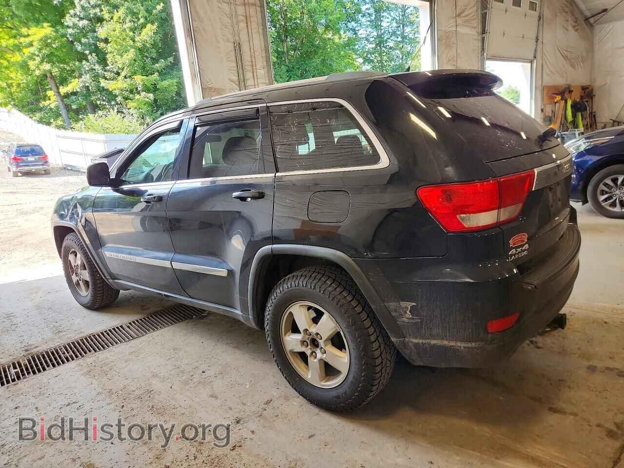 2011 JEEP CHEROKEE - VIN: 1J4RR4GG7BC678537 - Фото 2