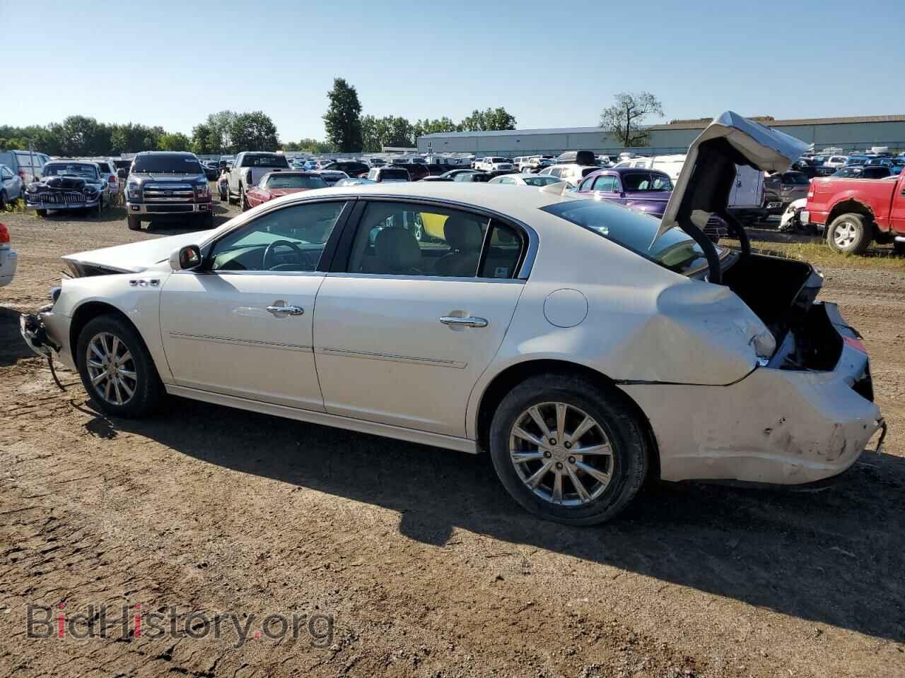 2011 BUICK LUCERNE - VIN: 1G4HJ5EM3BU111092 - Фото 2