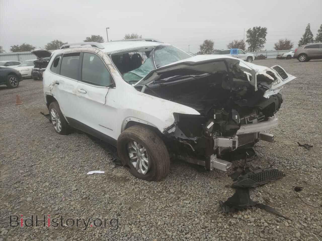 Photo 1C4PJLCB1KD377085 - JEEP CHEROKEE 2019
