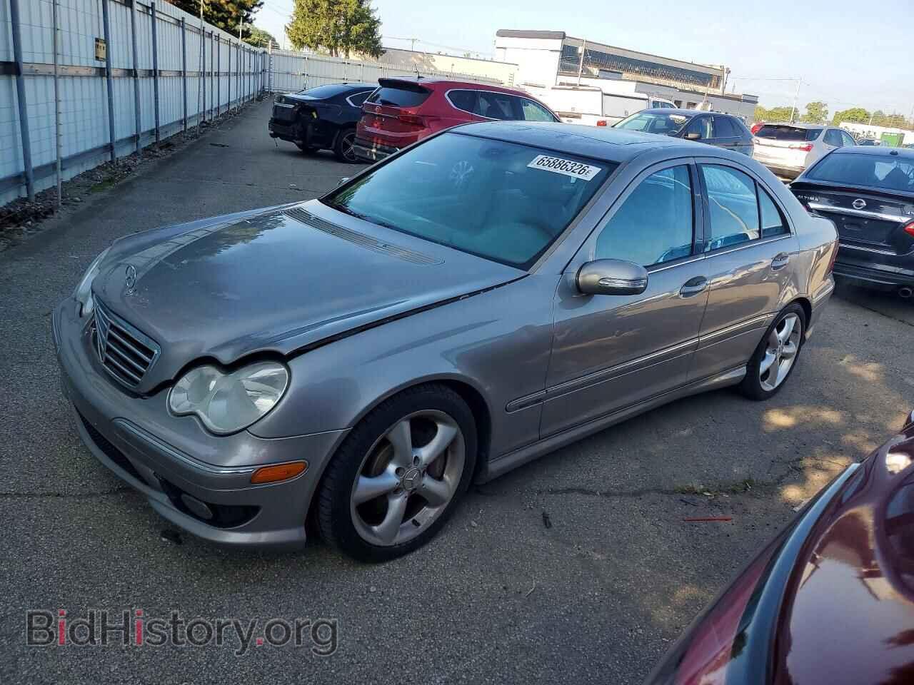 Photo WDBRF52H96F810768 - MERCEDES-BENZ C-CLASS 2006