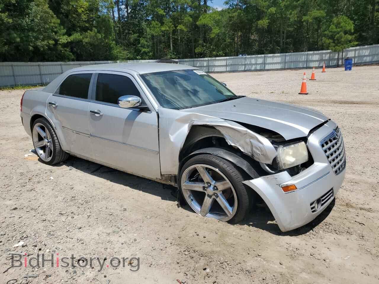 2010 CHRYSLER 300 - VIN: 2C3CA5CV9AH262969 - Фото 4