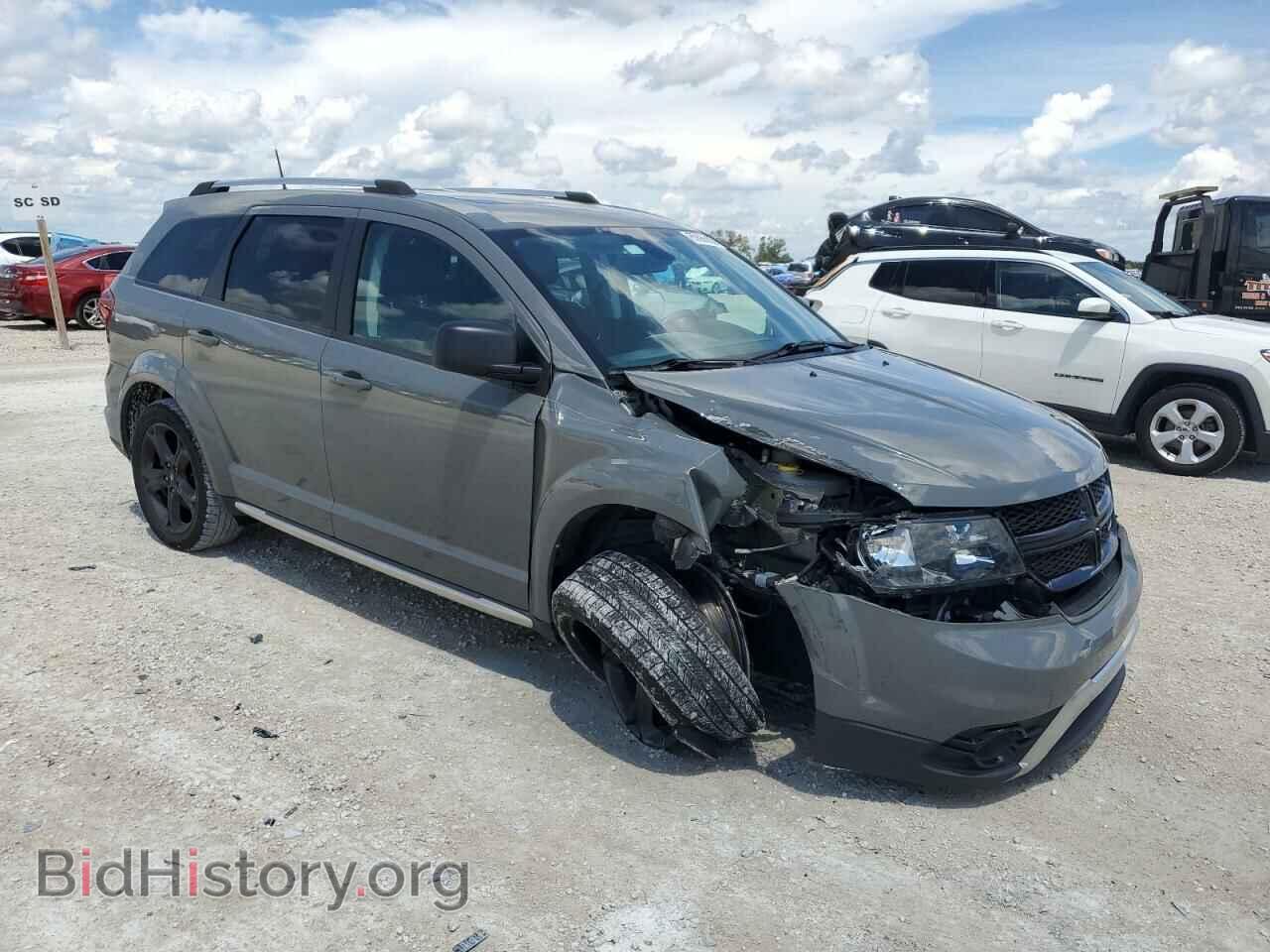 2020 DODGE JOURNEY - VIN: 3C4PDCGB8LT268670 - Фото 4