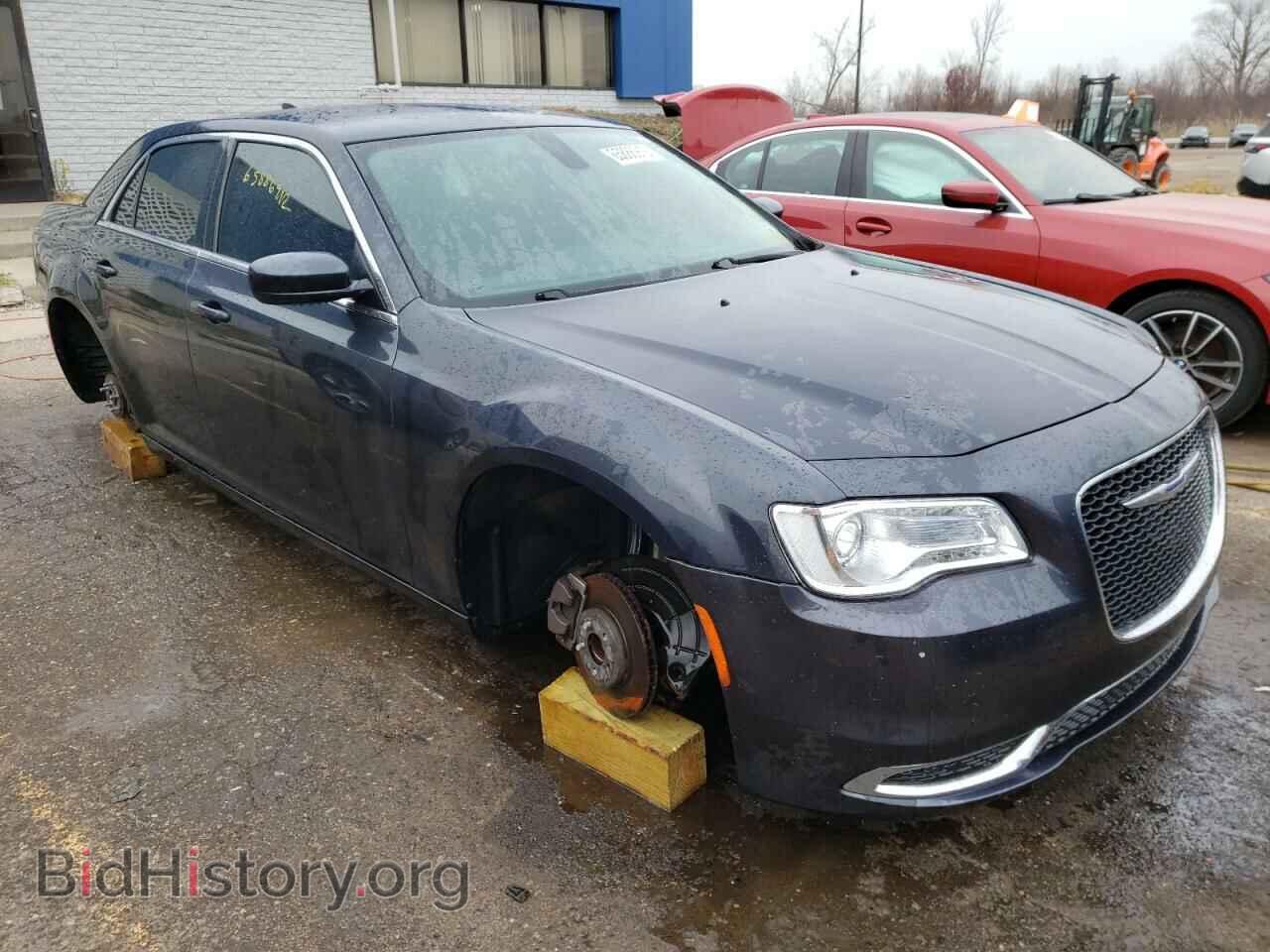 Фотография 2C3CCAAG1KH601717 - CHRYSLER 300 2019