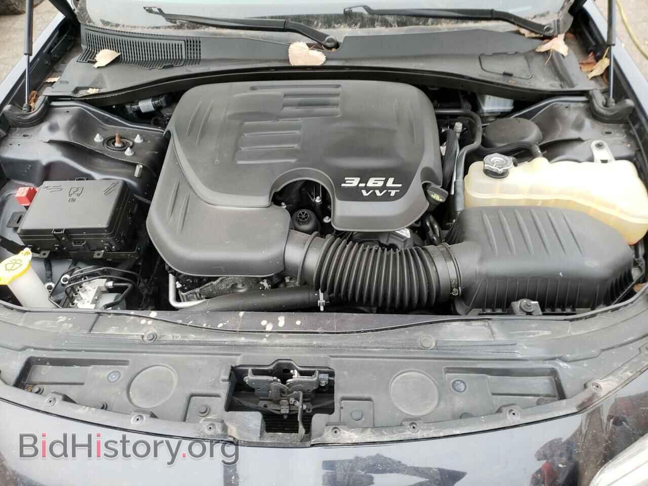 2019 CHRYSLER 300 - VIN: 2C3CCAAG1KH601717 - Фото 7