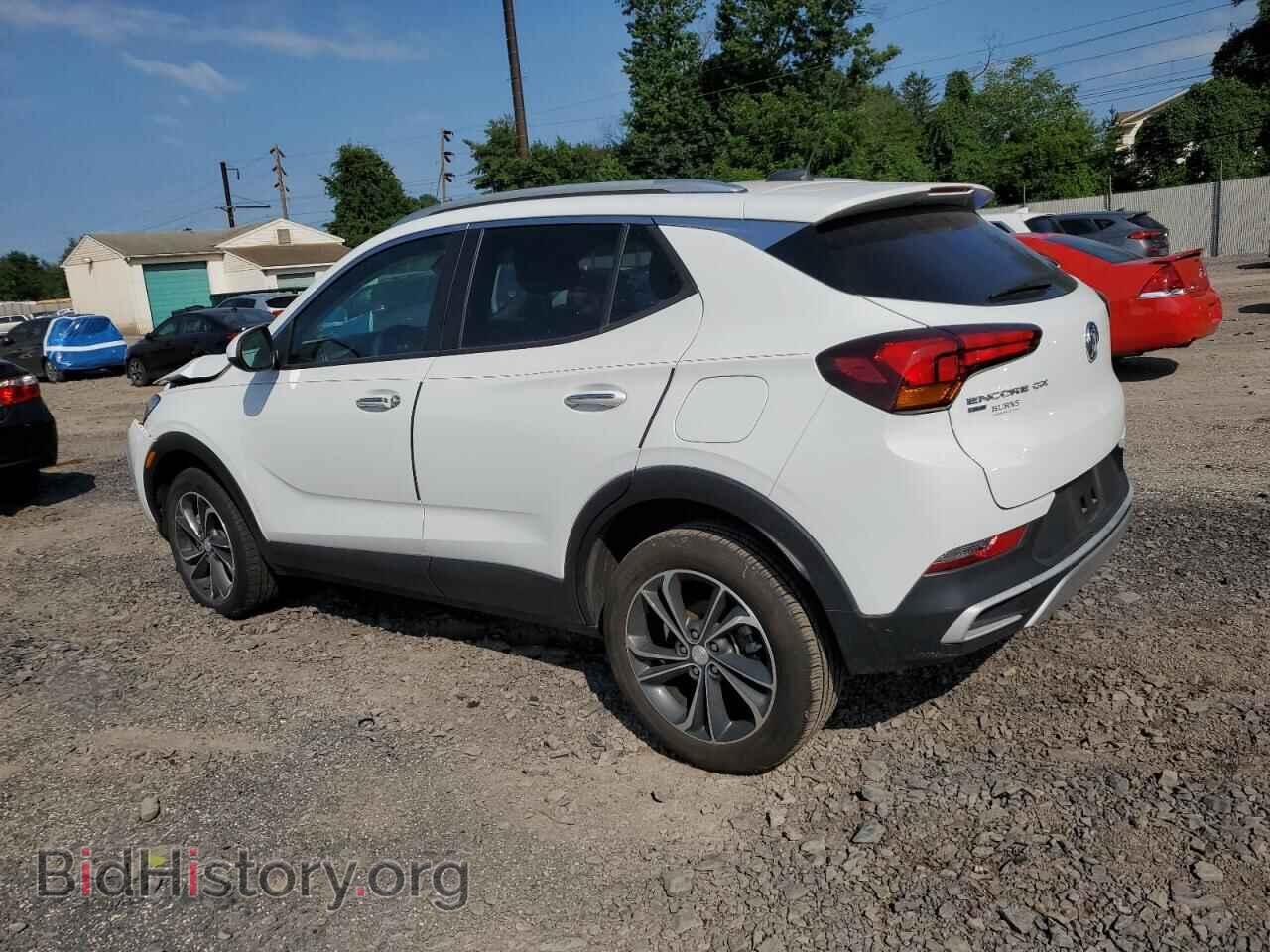 2022 BUICK ENCORE - VIN: KL4MMESL3NB086193 - Photo 2