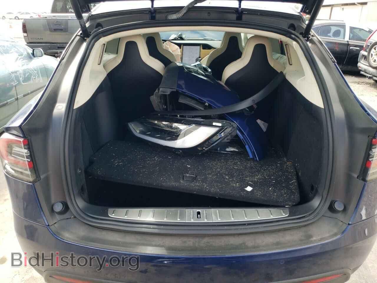 2018 TESLA MODEL X - VIN: 5YJXCBE26JF102272 - Photo 9