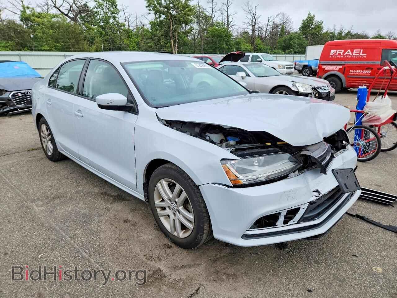 2018 VOLKSWAGEN JETTA - VIN: 3VW2B7AJ4JM217467 - Фото 4