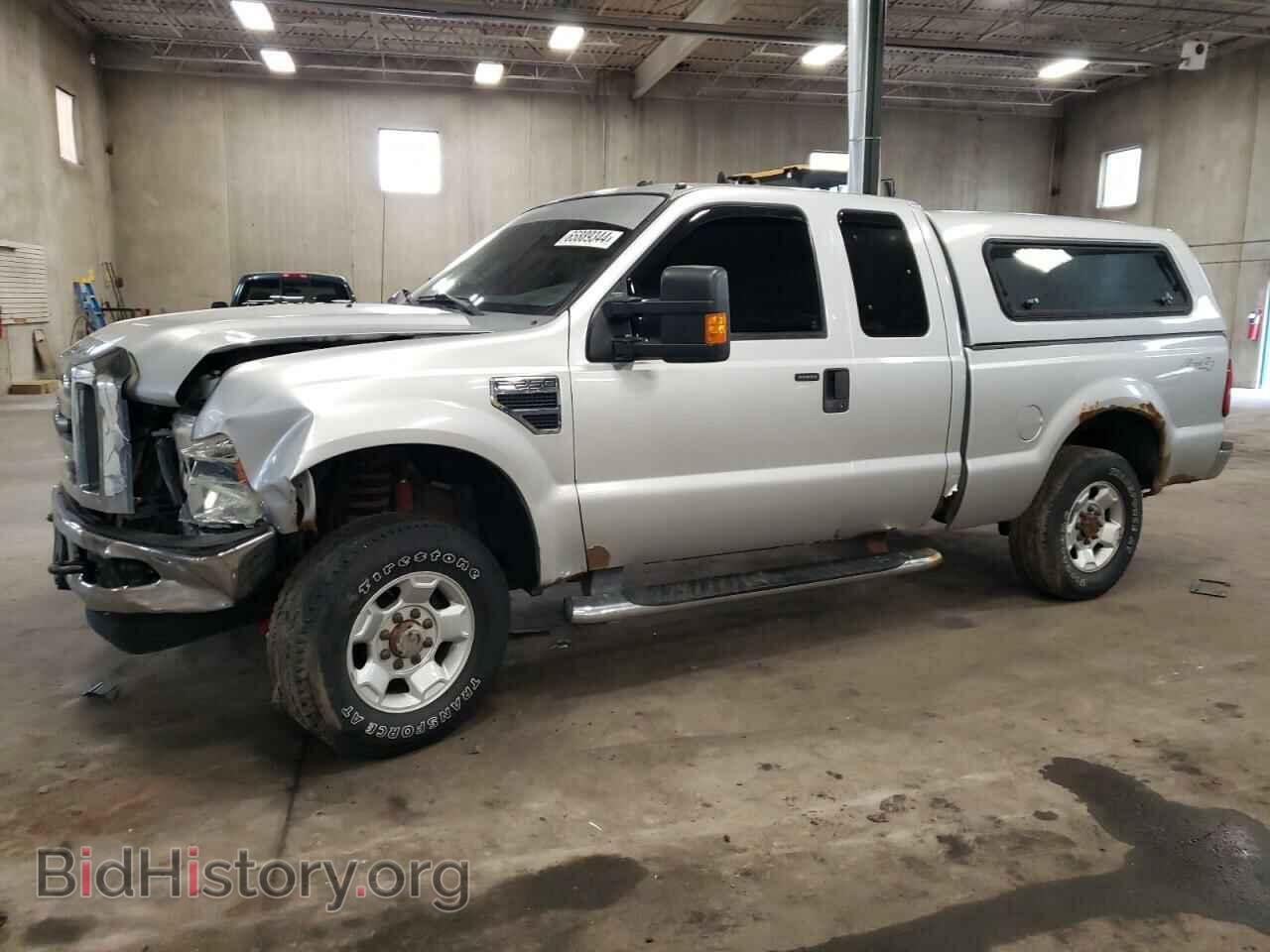 Фотография 1FTSX2B56AEB33780 - FORD F250 2010