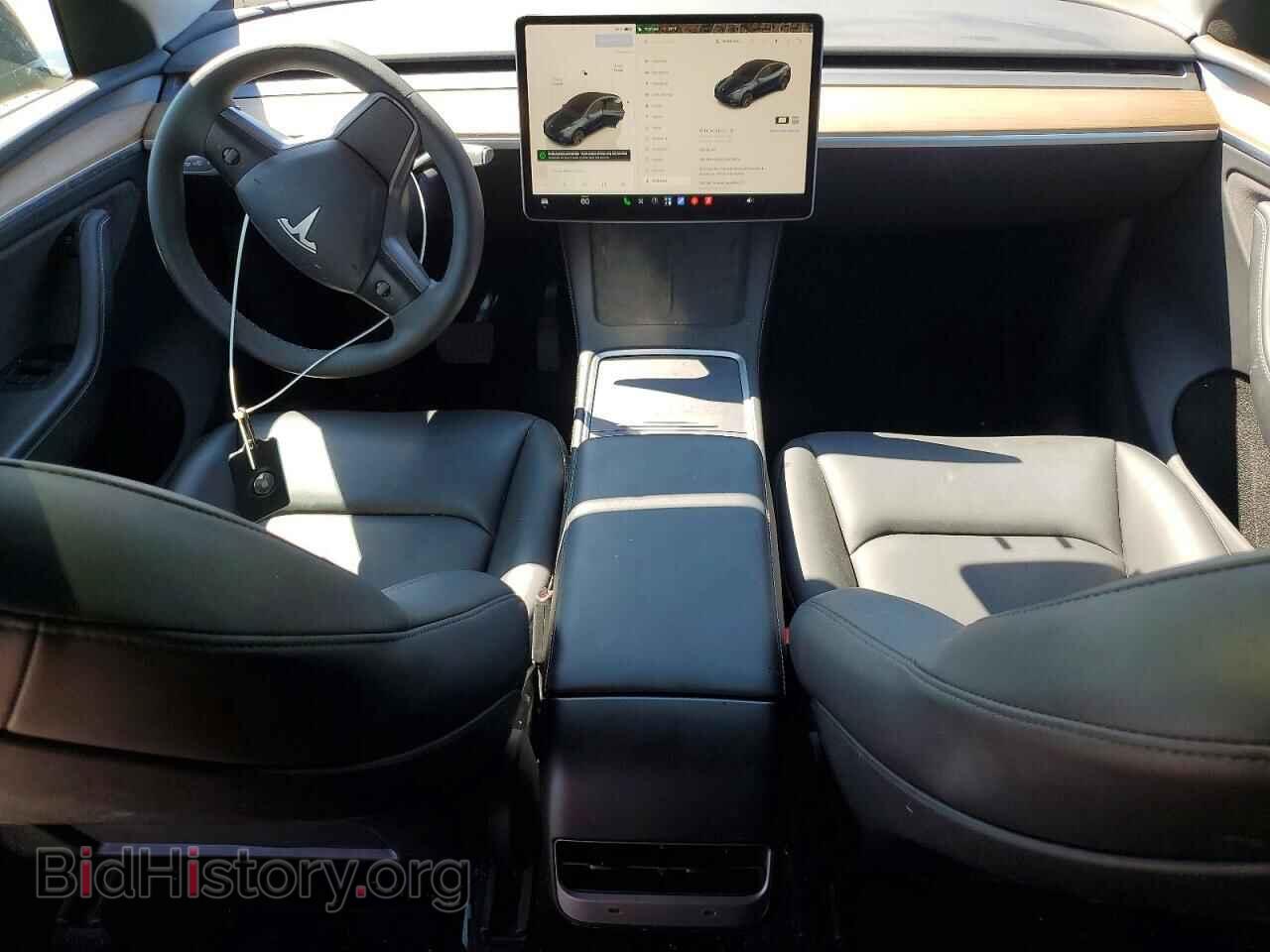 2024 TESLA MODEL Y - VIN: 7SAYGDEE7RA313670 - Photo 8